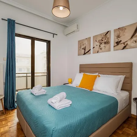 Central Apt. With Parking - 3 Min From Old Port Chania  Exterior photo